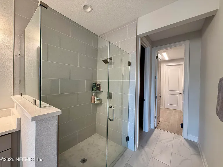 229 Cool Springs Ave — Photo 13