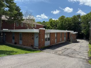 2BR/1BA East Campus - Short Distance to Campus!! Coin-operated washer/dryer on-site., Columbia, MO 65201