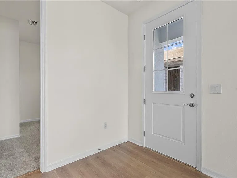 7562 Sea Oak Ct — Photo 5