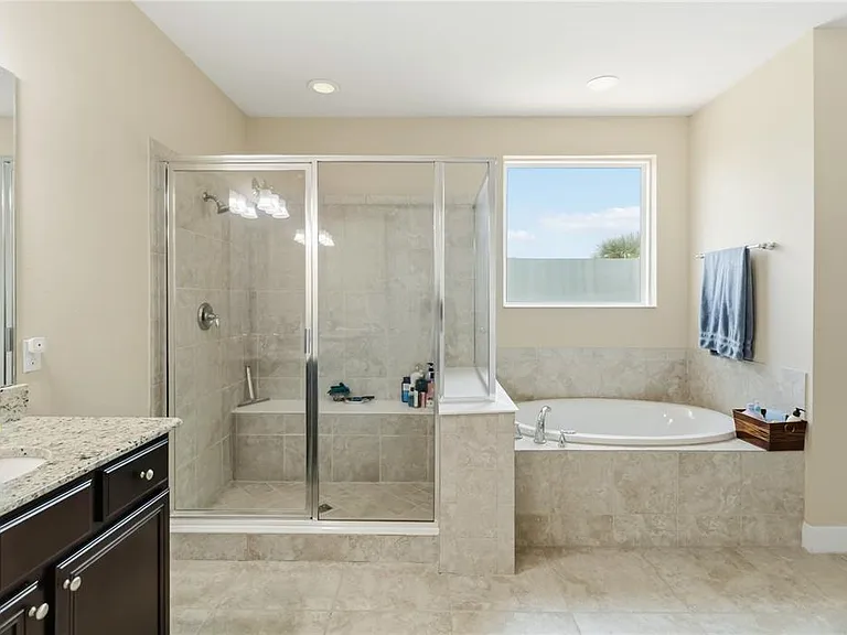 12130 Uleta Ln — Photo 19