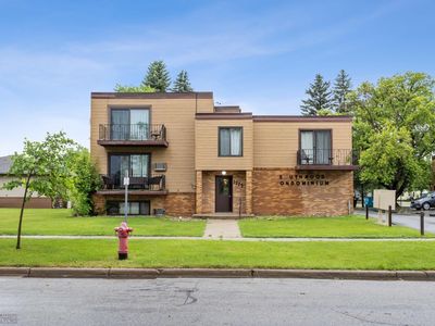 1225 7th St S APT 7, Moorhead, MN, 56560