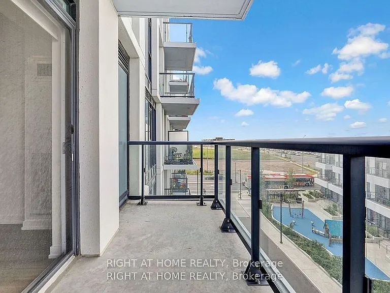 10 Lagerfeld Dr #401 — Photo 33
