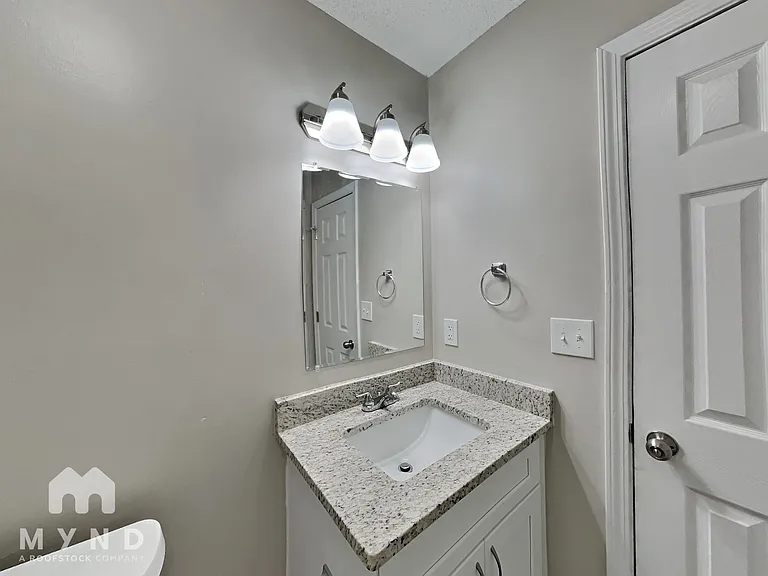 215 Shamrock Way — Photo 20