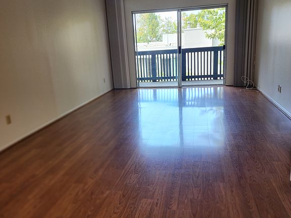 3rd image of 3602 W Estates Ln Unit 317