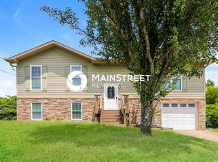107 Twin Lakes Rd, Trussville, AL 35173