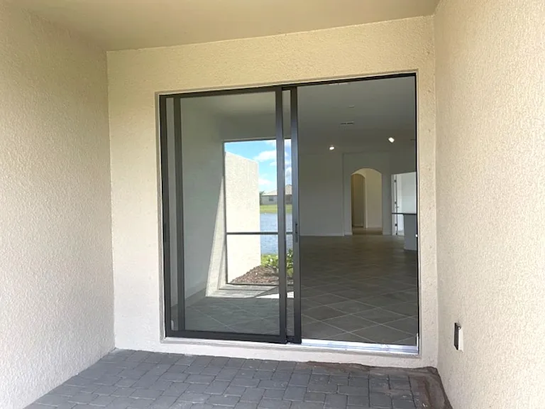 5316 Crystal Harbor Cv — Photo 19