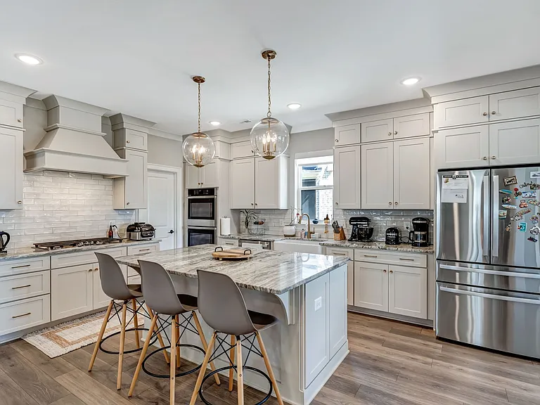 3270 Sassafras Ln — Photo 26