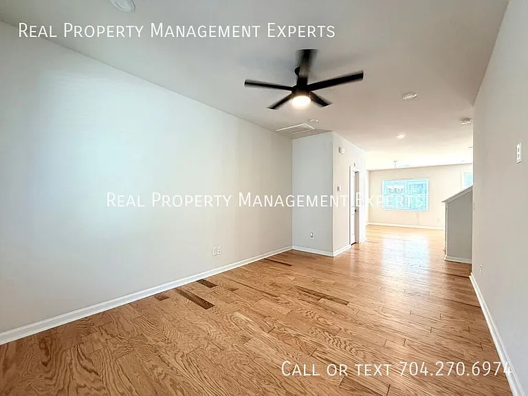6016 Caprera Way — Photo 6