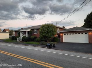630 W 22nd St, Hazleton, PA 18202