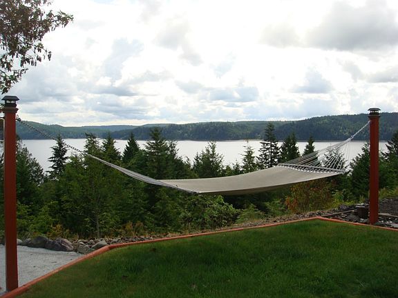 4th image of 130 N Hill Way