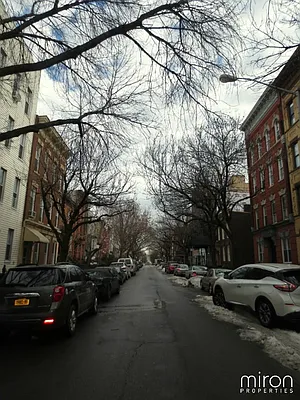 Rented by Miron Properties | media 19