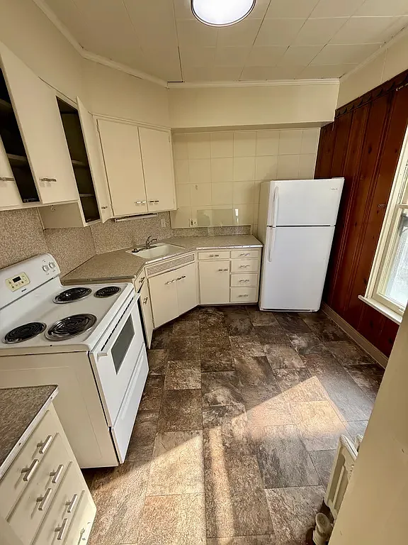 1 bed, 700 sqft, $1,025 — Photo 4