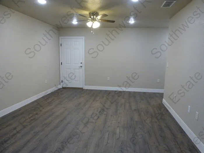1305 Mission Dr #A — Photo 4