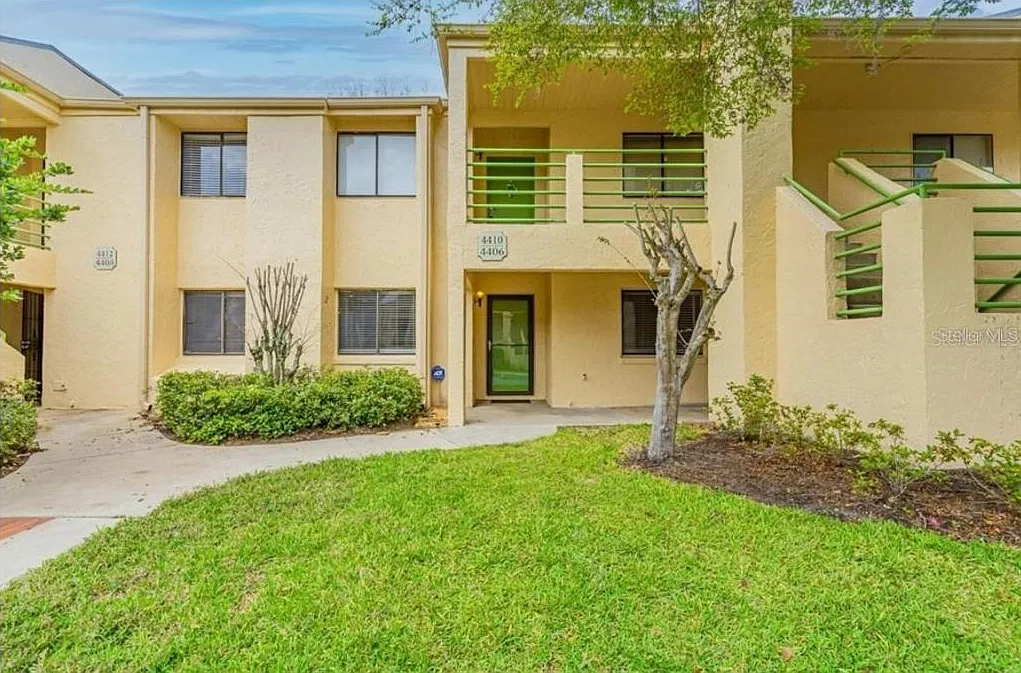 2 bed, 2.0 bath, 1089 sqft, $1,500 — Photo 1