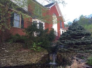 2 Appletree Ln, Denville, NJ 07834