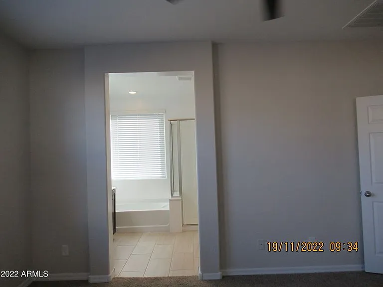 8530 W Flynn Ln — Photo 16