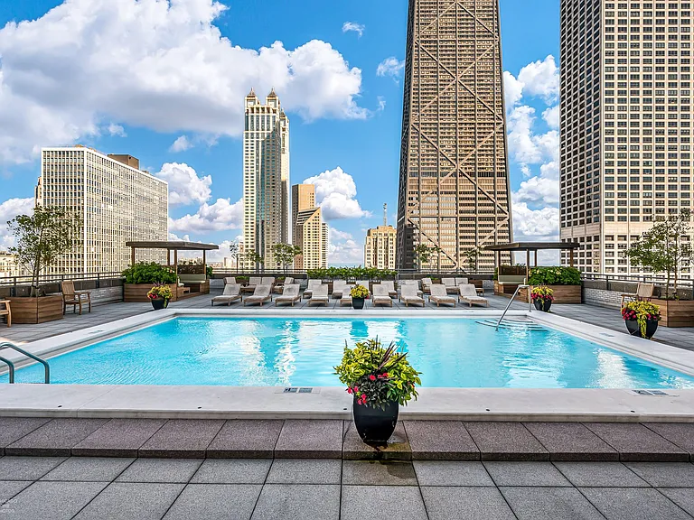 777 N Michigan Ave #2500 — Photo 14