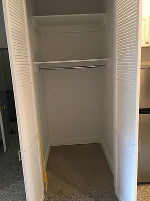 Rented by Mossanen Group | media 8