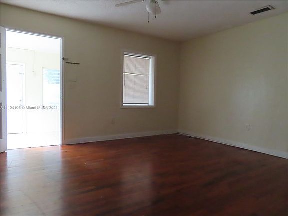 5th image of 1291 NW 1st Ave