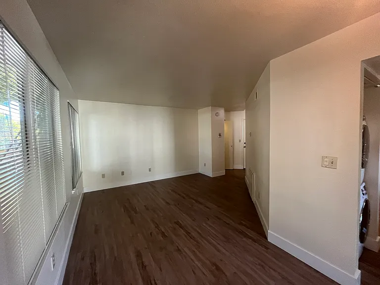 1400 O St #A — Photo 11