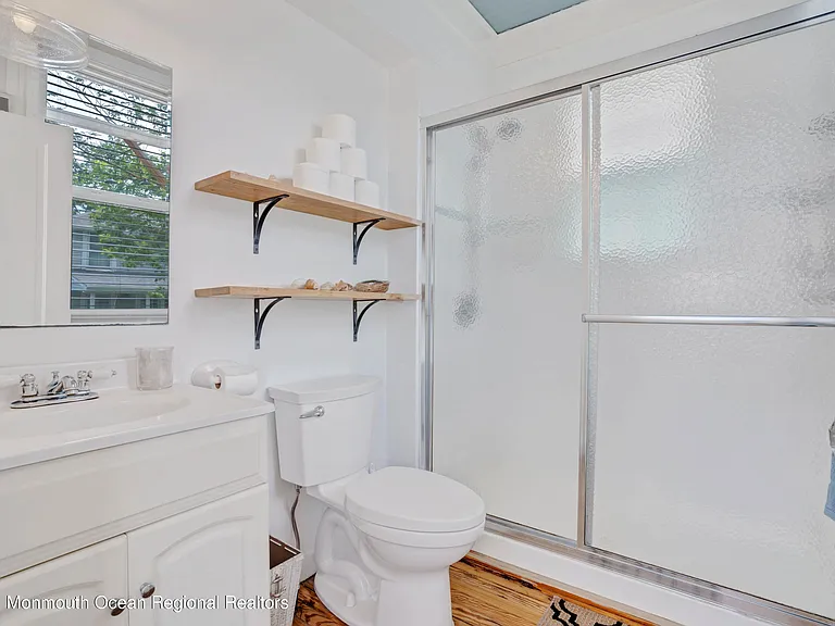 1108 Sunset Ave — Photo 20