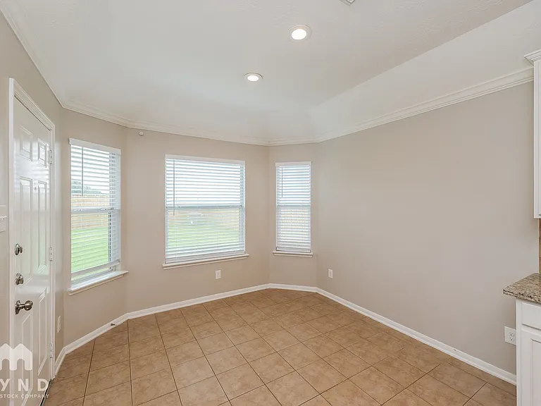 4511 Monarch Blue Ln — Photo 6
