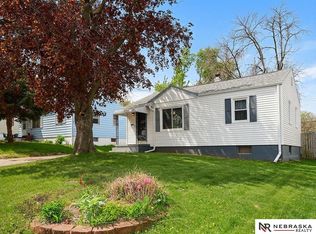 4864 S 51st St, Omaha, NE 68117