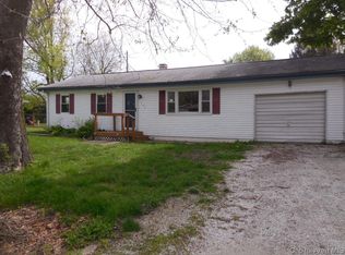 102 Megginson St, Woodson, IL 62695