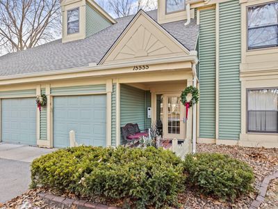 15555 26th Ave N APT D, Plymouth, MN, 55447