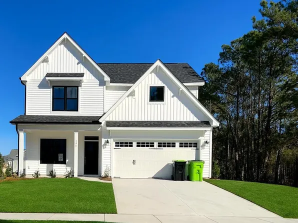 104 N Alena Court, Hampstead, NC 28443