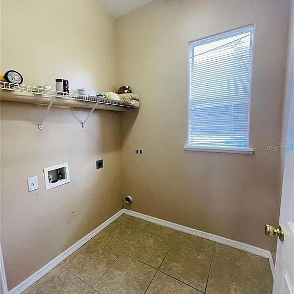 930 Spring Oak Cir — Photo 12