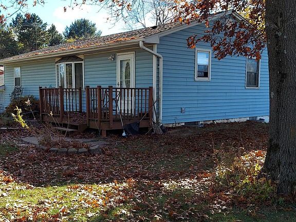 3rd image of 862 270th St