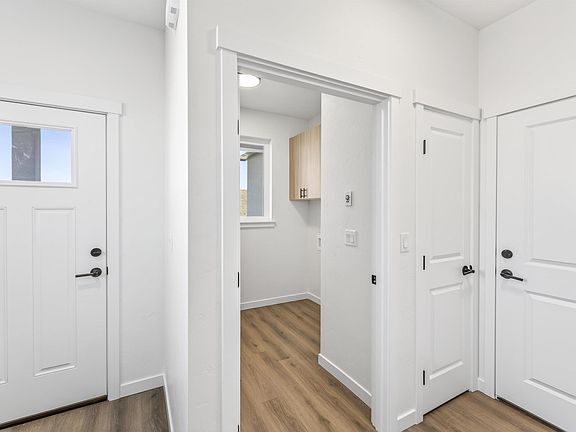 5th image of 3626 Nuthatch St Lot 211