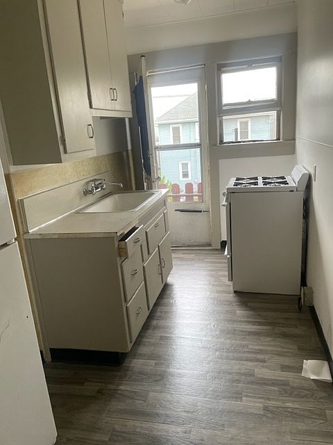 1st image of 316 James St #4802