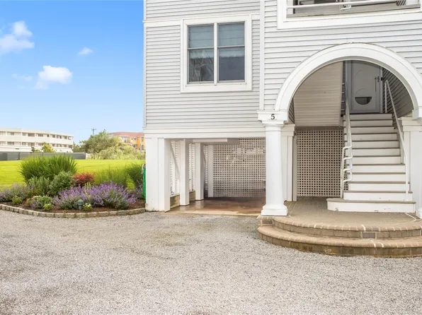 580 Dune Rd Unit 5, Westhampton Beach, NY 11978