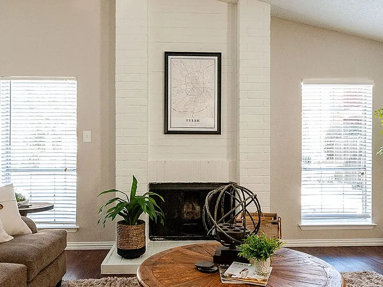 Arbors On Chimney Rock — Photo 17