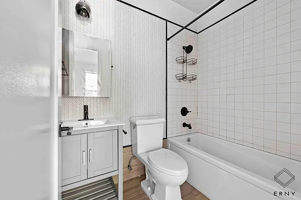 Rented by ERNY LLC | media 23