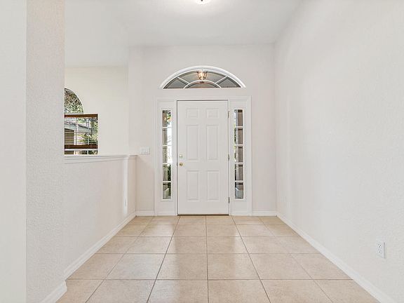 4th image of 3115 SE 24th Ave