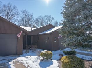 18267 Glencreek Ln, Strongsville, OH 44136