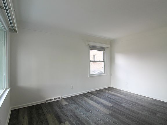 2nd image of 6832 Norborne Ave