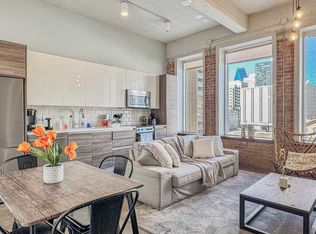 555 Evergreen St #ID1231676P, Dallas, TX 75201