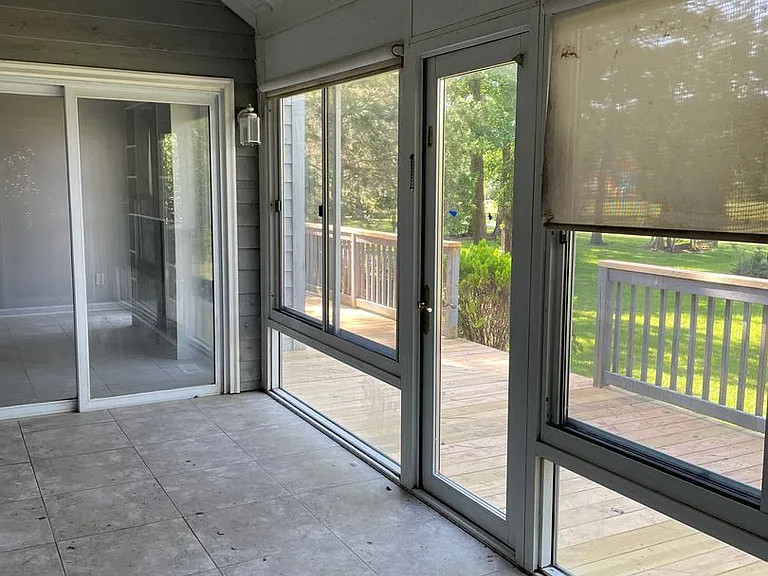904 Shipyard Point — Photo 11