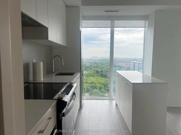 260 Malta Ave, Brampton, ON