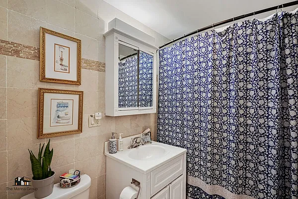 Rented by Bold New York | media 24