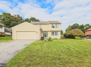 10 Woodholme Village Ct, Pikesville, MD 21208