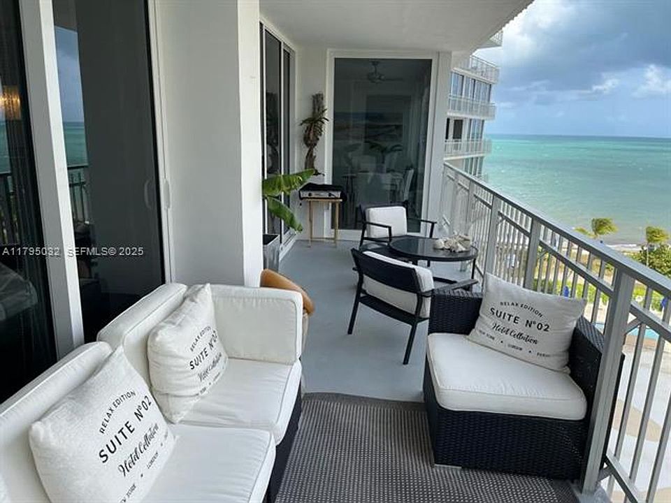 1st image of 600 Grapetree Dr APT 7CS