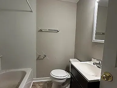 4708 Center Dr — Photo 7