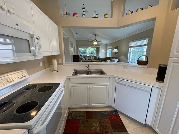 4th image of 26687 Little John Ct APT 80