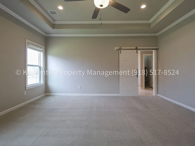 3809 W Union St — Photo 30
