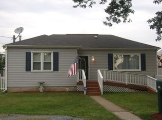 8111 Edgewater Rd, Baltimore, MD 21226